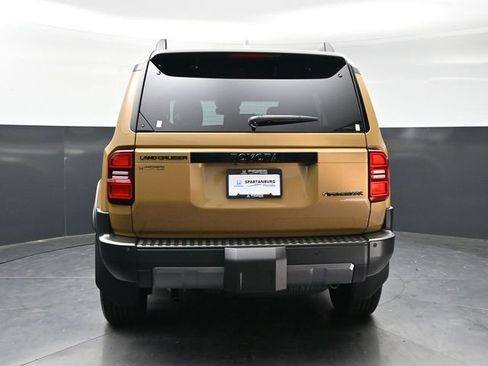 Used 2026 Toyota Land Cruiser w/ Premium Package AWD/4WD image 7