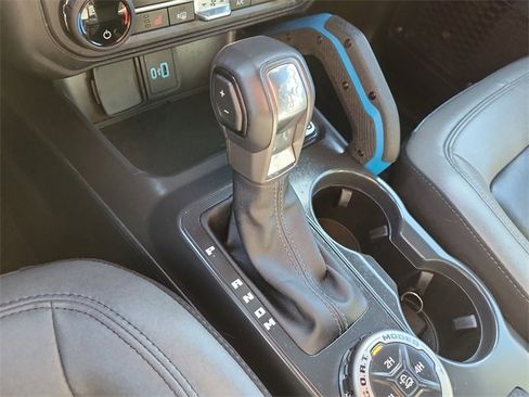 Used 2024 Ford Bronco Black Diamond w/ Sasquatch Package image 34