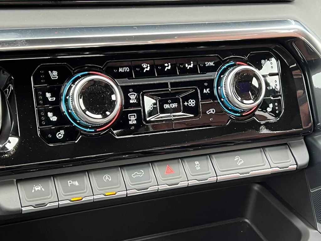 New 2026 GMC Sierra 1500 Denali Ultimate AWD/4WD image 36