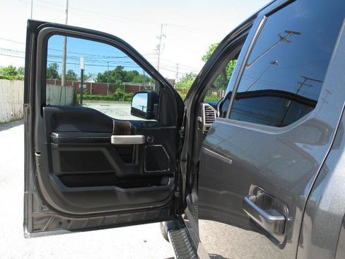 Used 2016 Ford F150 Lariat w/ Equipment Group 501A Mid AWD/4WD image 15