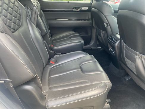 Used 2022 Hyundai Palisade Limited FWD image 33