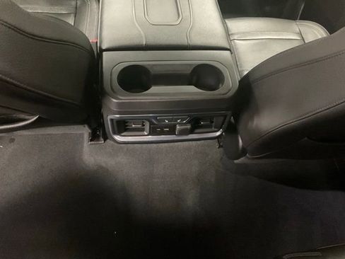 Used 2019 GMC Sierra 1500 Denali w/ Denali Ultimate Package image 7