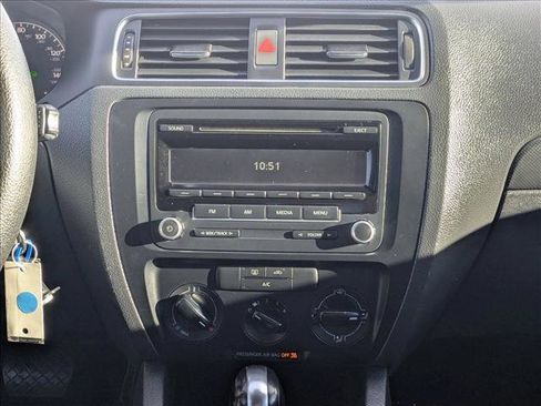 Used 2014 Volkswagen Jetta S image 13