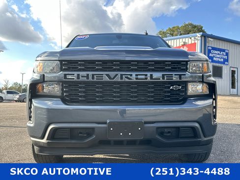 Used 2021 Chevrolet Silverado 1500 Custom image 8