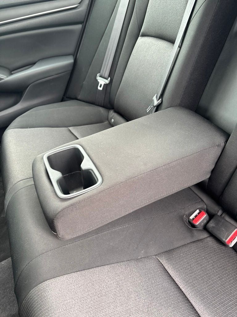 Used 2018 Honda Accord EX image 28