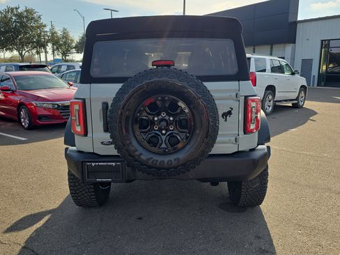 Used 2022 Ford Bronco Wildtrak image 7