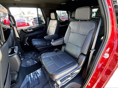 Used 2023 Chevrolet Tahoe RST w/ RST Performance Edition AWD/4WD image 19