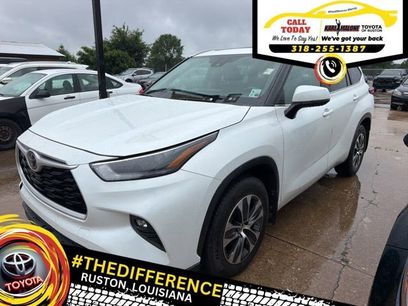 Used 2023 Toyota Highlander XLE