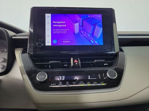 Used 2023 Toyota Corolla LE FWD image 21
