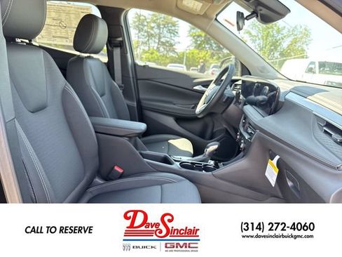 New 2026 Buick Encore GX Preferred w/ Comfort Package AWD/4WD image 23