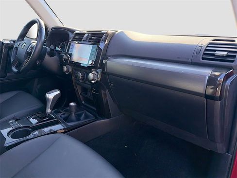 Used 2023 Toyota 4Runner TRD Off-Road Premium image 30