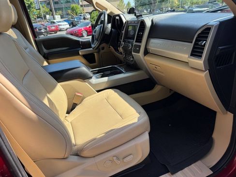 Used 2019 Ford F250 Lariat w/ Lariat Ultimate Package AWD/4WD image 15