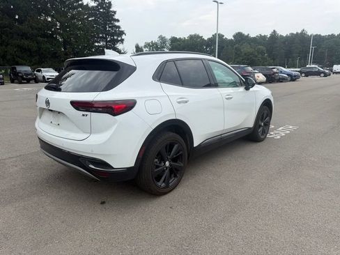 Used 2021 Buick Envision Essence w/ Technology Package I AWD/4WD image 17
