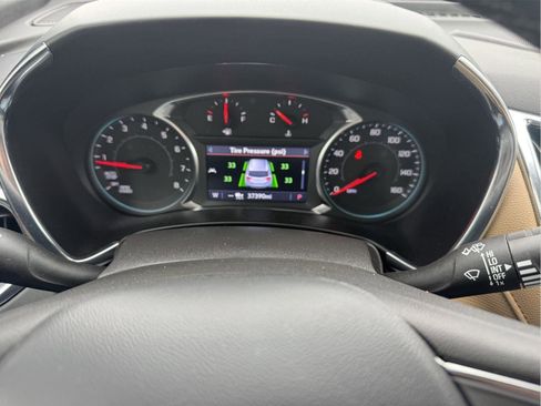 Used 2024 Chevrolet Equinox Premier image 20