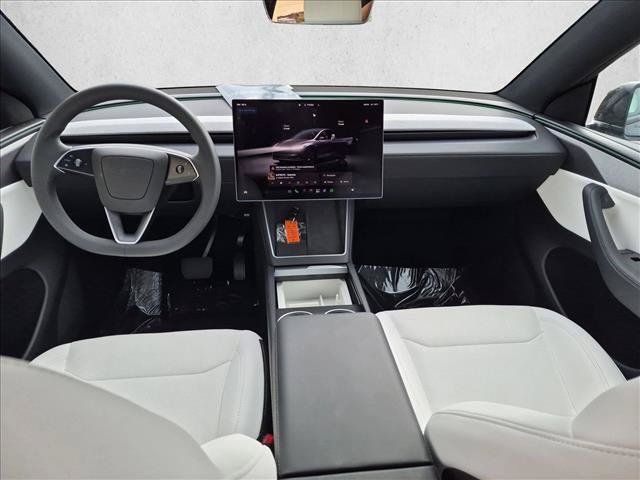 Used 2026 Tesla Model Y Long Range AWD/4WD image 19