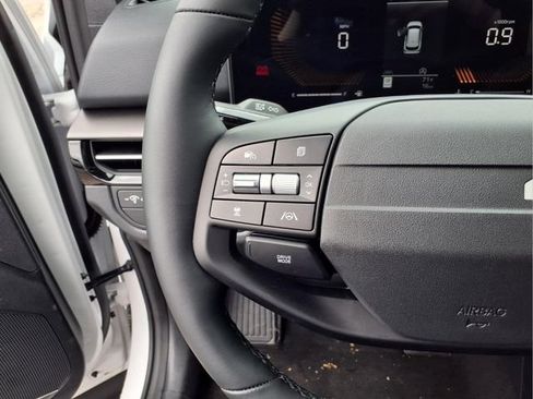 New 2026 Kia Sportage LX FWD image 9