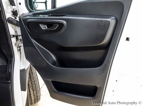 Used 2020 Mercedes-Benz Sprinter 2500 w/ Driver Convenience Package image 18