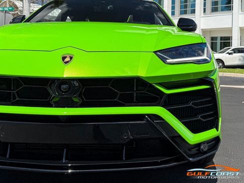 Used 2021 Lamborghini Urus image 3