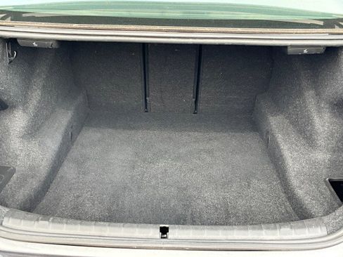 Used 2017 BMW 540i xDrive image 38