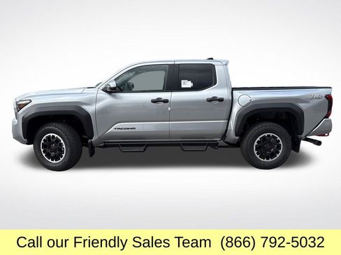 New 2025 Toyota Tacoma TRD Off-Road image 2