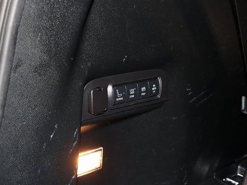 Used 2018 Ford Explorer Sport w/ Equipment Group 401A image 32