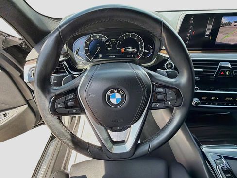 Used 2019 BMW 530i xDrive w/ Convenience Package AWD/4WD image 40