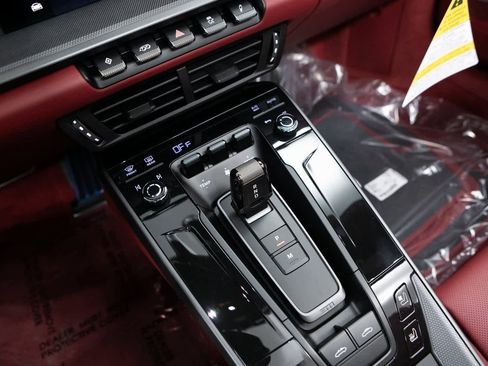 New 2026 Porsche 911 Targa 4S image 21