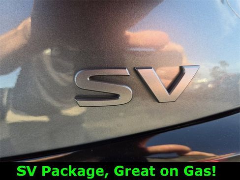 Used 2024 Nissan Altima 2.5 SV image 14