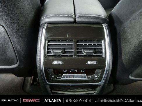 Used 2024 BMW X5 sDrive40i w/ Premium Package RWD image 16