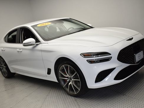 Used 2025 Genesis G70 2.5T AWD/4WD image 3