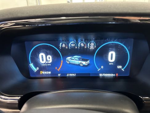 Used 2023 Ford F150 Lariat w/ Trailer Tow Package image 26