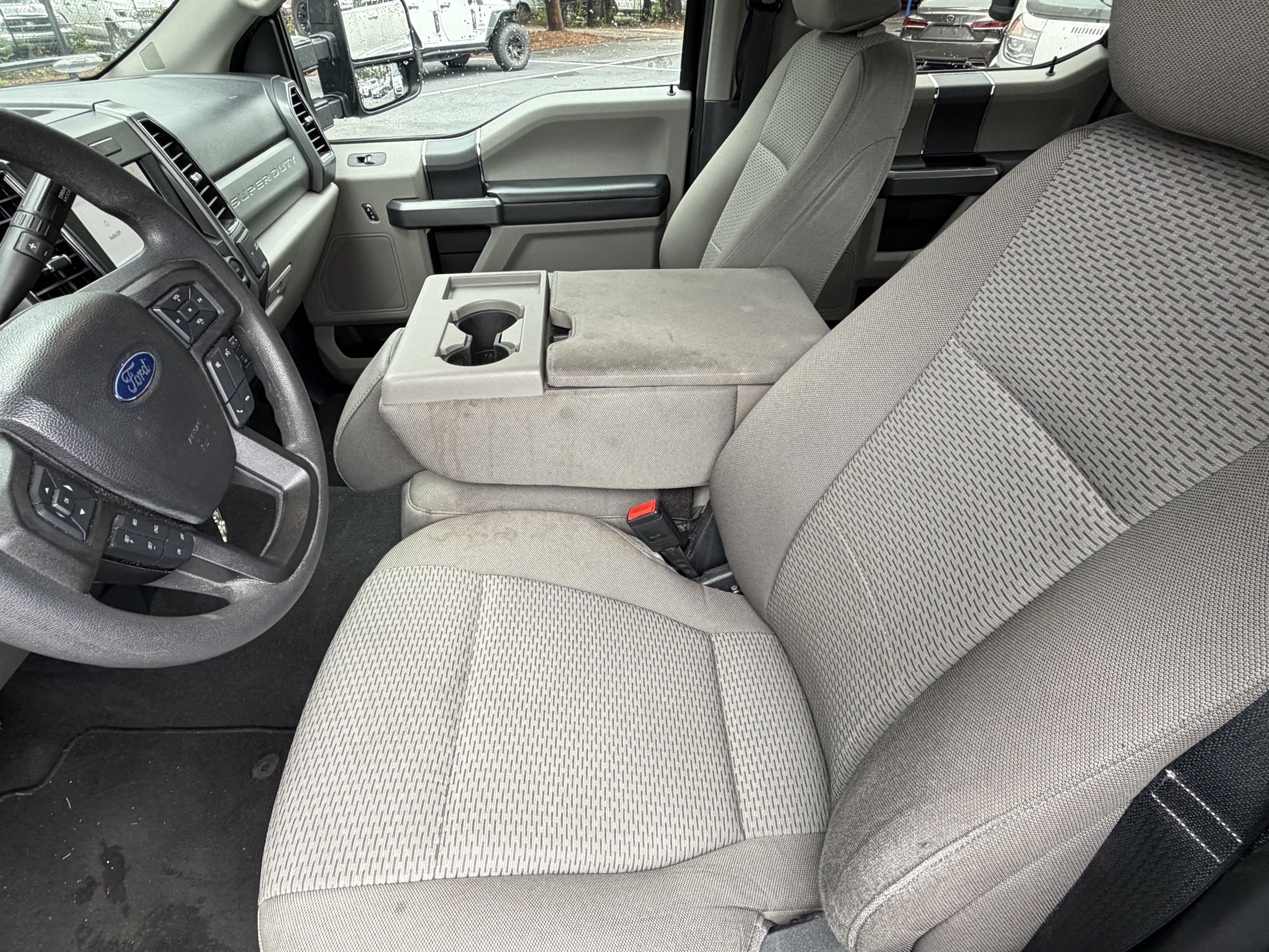 Used 2022 Ford F250 4x4 Crew Cab Super Duty image 16