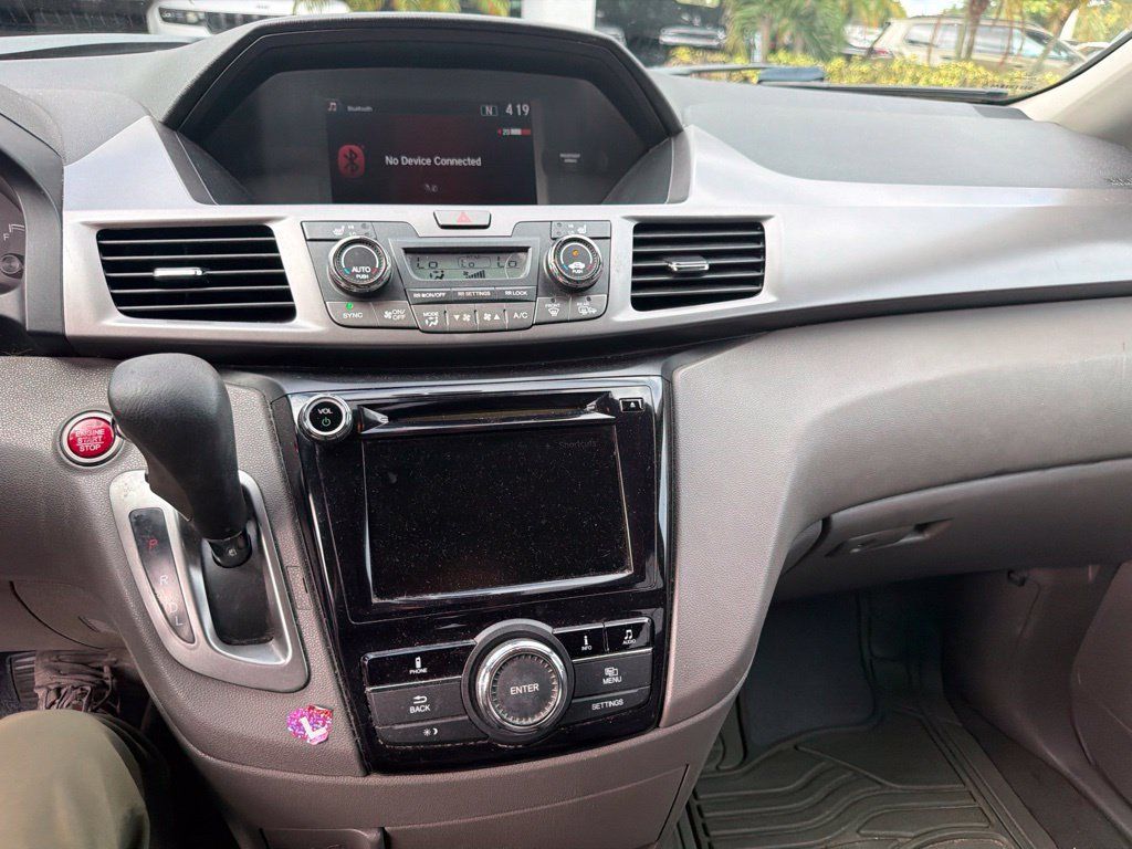 Used 2015 Honda Odyssey EX-L image 29