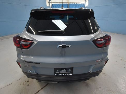 Used 2025 Chevrolet TrailBlazer RS image 33