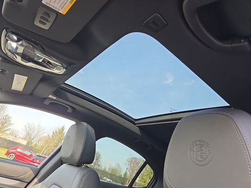 New 2026 Alfa Romeo Stelvio Sprint AWD/4WD image 10