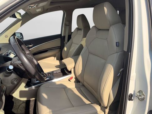 Used 2018 Acura MDX FWD w/ Tech & Entertainment image 10