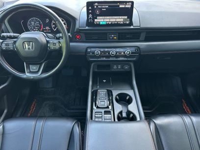 Used 2025 Honda Pilot TrailSport