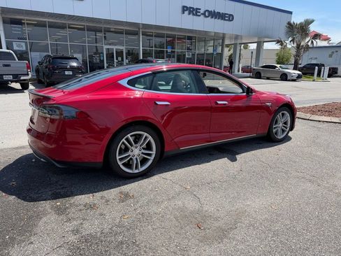 Used 2014 Tesla Model S RWD image 3