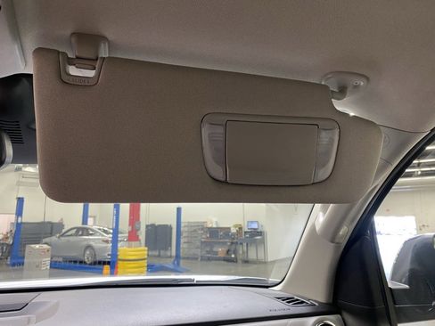 Used 2021 Toyota Tundra Limited image 32