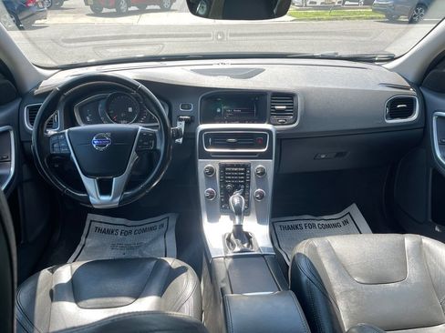 Used 2018 Volvo S60 T5 Inscription Platinum AWD/4WD image 22