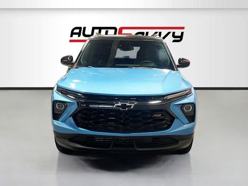 Used 2025 Chevrolet TrailBlazer RS w/ Convenience Package image 2