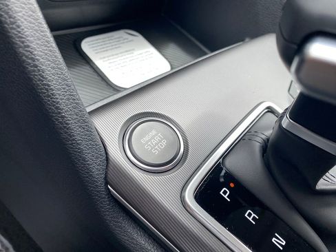 New 2026 Kia Sportage EX FWD image 17