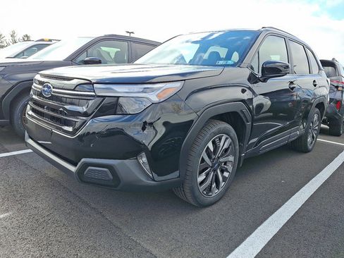 New 2026 Subaru Forester Touring image 2