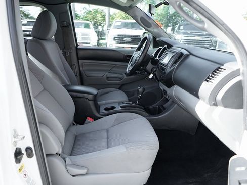 Used 2014 Toyota Tacoma 2WD Access Cab image 34