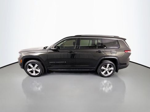 Used 2022 Jeep Grand Cherokee L Limited w/ Luxury Tech Group II image 4