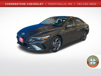Used 2025 Hyundai Elantra SEL