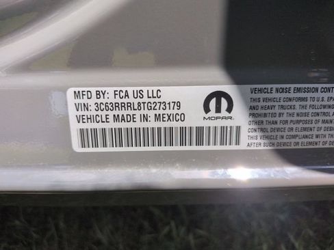 New 2026 RAM 3500 Limited AWD/4WD image 37