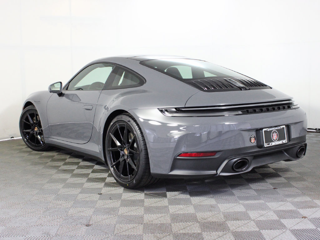 Certified 2025 Porsche 911 Carrera RWD image 3
