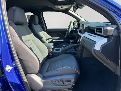 Used 2024 Toyota Tacoma TRD Sport image 12