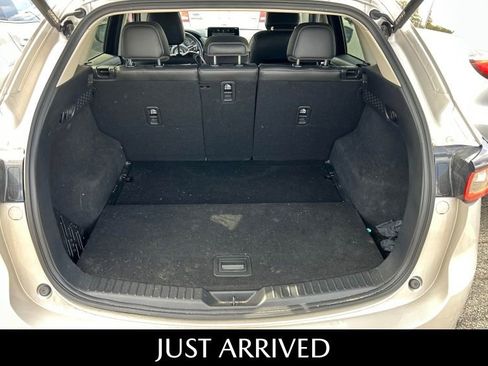 Certified 2024 MAZDA CX-5 AWD 2.5 S w/ Preferred Package image 4